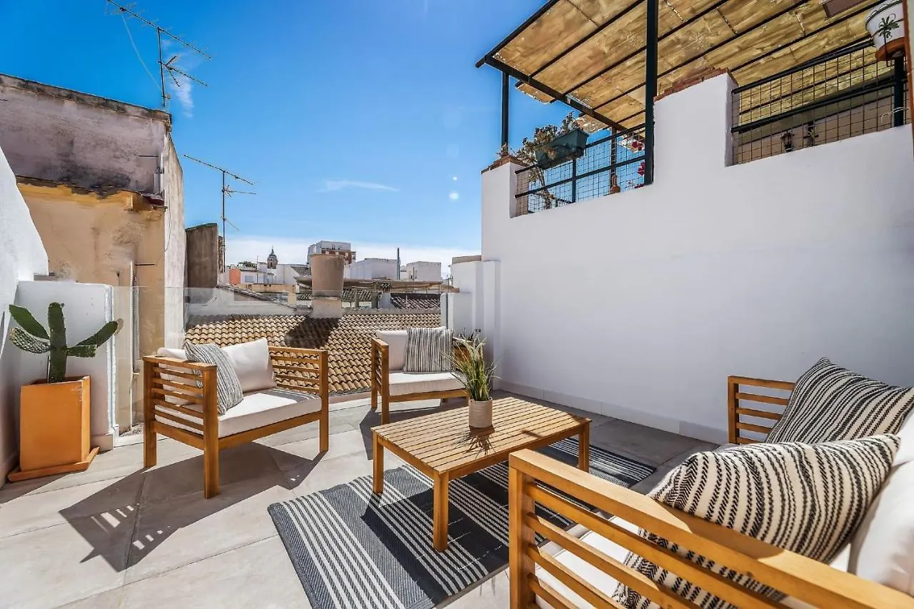 Ferienhaus Urban Rose , Superb Private House In Historical Center, With Sunny Rooftop Málaga
